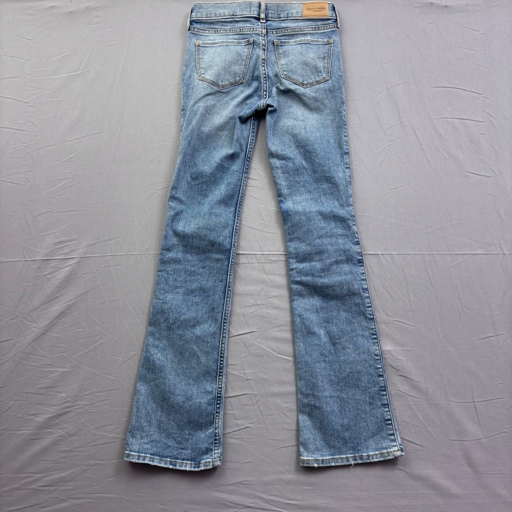 Abercrombie Kids Low Rise Bootcut Jeans Light Wash Butterfly Embroidered 9/10 L - Picture 3 of 9